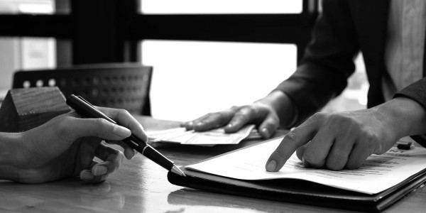 Permisos de Residencia y Trabajo / Visados / Golden Visa Santa Fe del Penedès · Visado de Residencia y Trabajo por Cuenta Ajena / Cuenta Propia